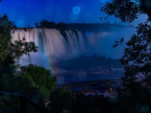 Luau Jantar nas Cataratas